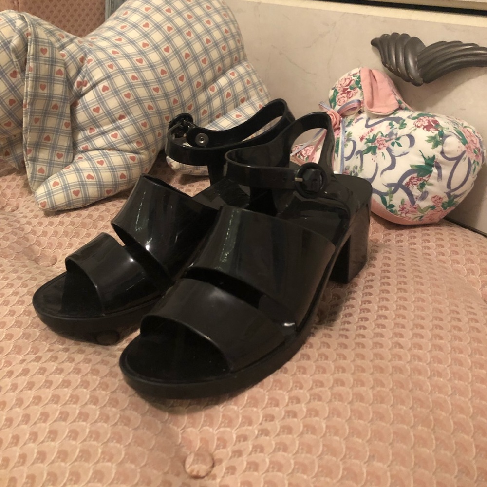American Apparel Gummy Heels